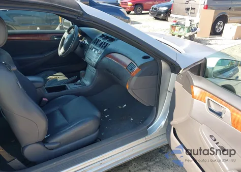 2008 Toyota Camry Solara Sle z USA, uszkodzony, nr VIN 4T1FA38P08U143556